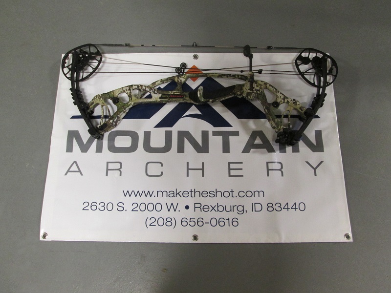 Hoyt - Carbon RX-3 RH 60-70lb Optifade Subalpine 27-30" *USED